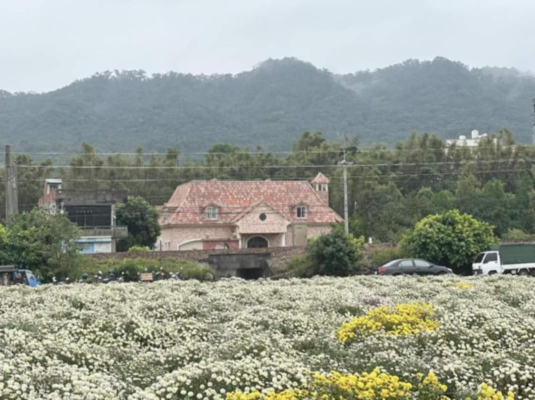 Miaoli Sanyi Bo Wu Guan Homestay Buitenkant foto
